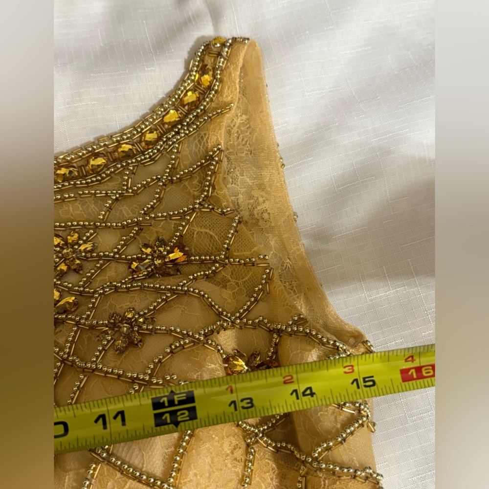 (T4) LUCCI LU sequin embroidered prom or special occasion dress, size 6 - Picture 7 of 15